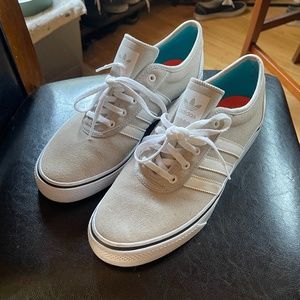 Men's Adidas Sneakers